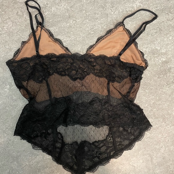 I am gia top - Picture 3 of 3